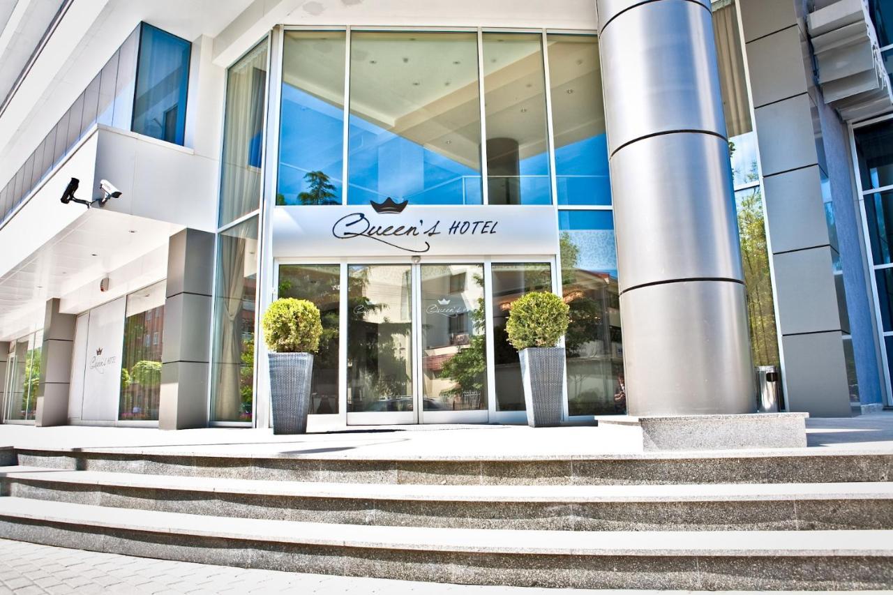 Queen'S Hotel - Zebra Centre スコピエ エクステリア 写真